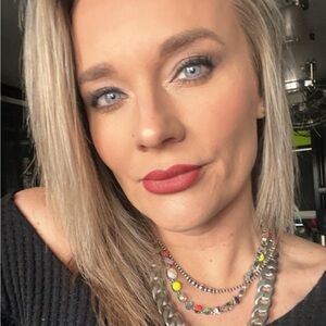 Meet your Posher, Shay